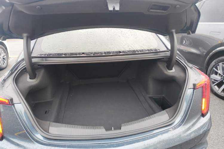 Used Cadillac CT5 2021 28T Luxury Version
