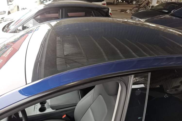 Used Tesla Model Y 2021 Long-Range All-Wheel-Drive Version 3D7
