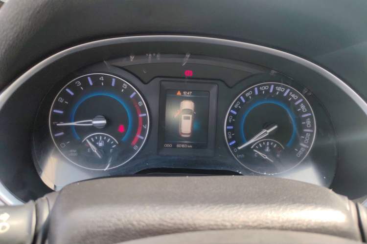 Used Haval H2 2018 Chuanxiang Edition Blue Badge 1.5T Manual Two-Wheel Drive Fashionable Model
