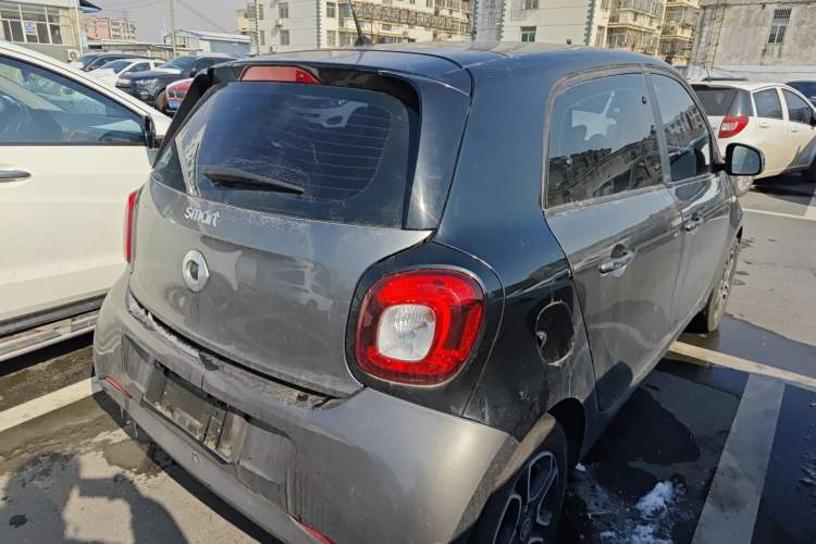 Used  forfour 2018 0.9T 66 kW Pioneer Edition