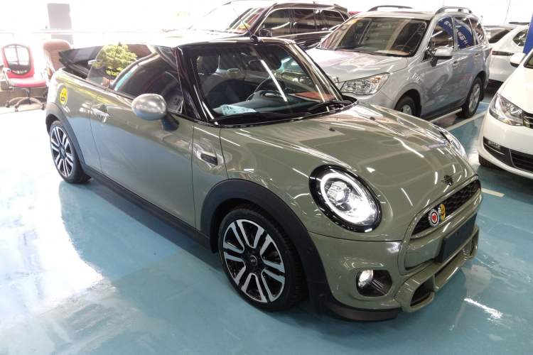 Used  MINI 2018 1.5T COOPER CABRIO Artist
