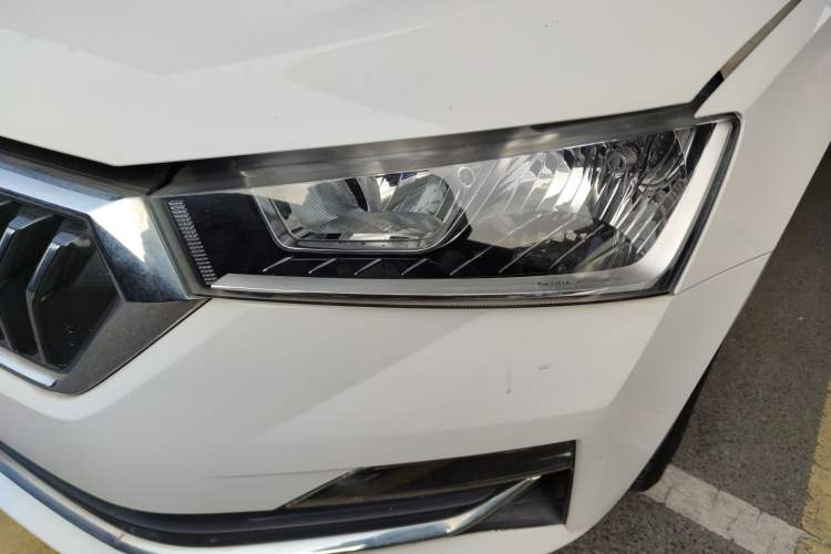 Used Skoda Rapid 2020 1.5L Automatic Comfort Edition
