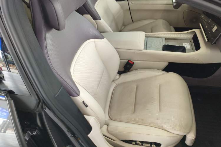 Used Avatr 12 2023 650 Three-Laser Four-Wheel Drive GT Version