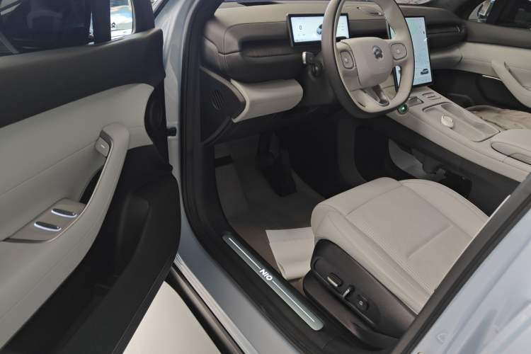 Used Nio ES6 2023 75 kWh
