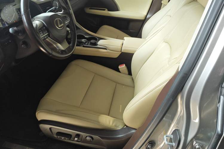 Used Lexus RX 2016 300 Two-Wheel Drive Elite Version China V Standard