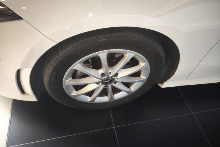 Used Mercedes-Benz A-Class 2021 A 200 L Sport Sedan Fashion Model