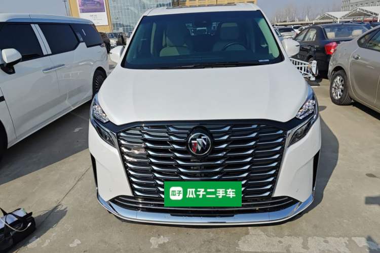 Used Buick GL8 2023 ES Lu Zun Deluxe Model
