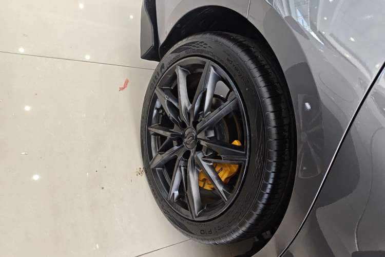 Used GAC Trumpchi EMPOW 2023 270T DCT J15 Version
