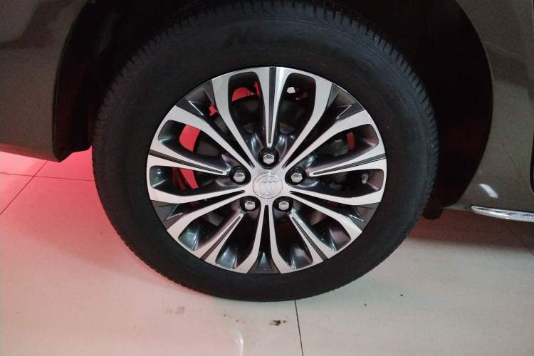 Used Buick GL8 2023 Land Executive Class Smart Enjoyment Model
