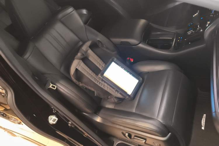 Used Toyota Vellfire 2020 Dual-Engine 2.5L HV Prestige Edition
