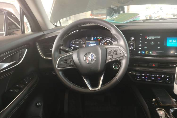 Used Buick Envision 2021 Encore Plus 652T Five-Seat Luxury Model
