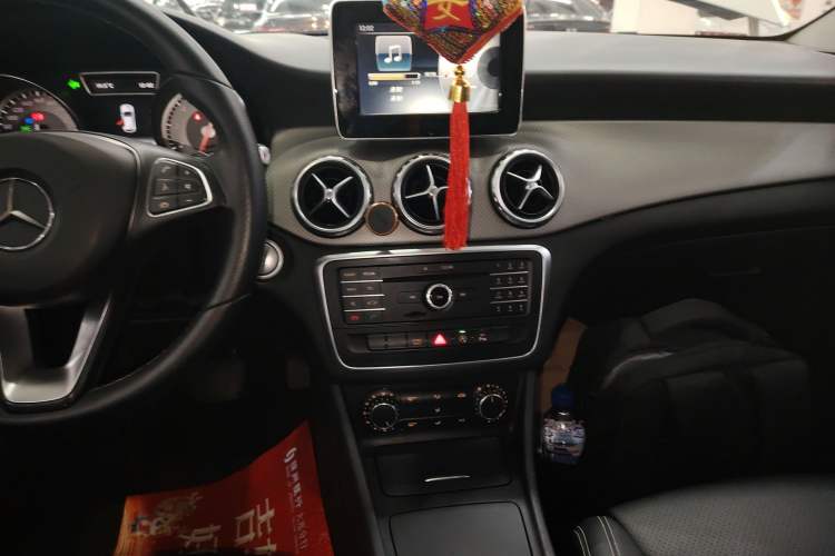 Used Mercedes-Benz GLA 2016 GLA 200 Fashion Model