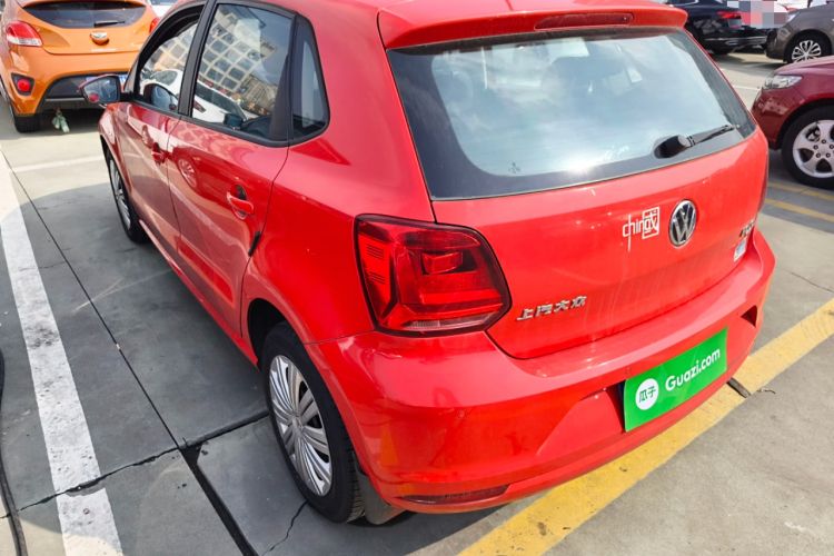 Used Volkswagen Polo 2016 1.6L Automatic Comfort Model
