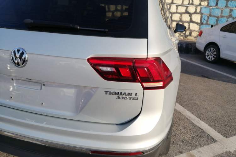 Used Volkswagen Tiguan L 2018 330TSI Automatic Two-Wheel Drive Comfort Edition
