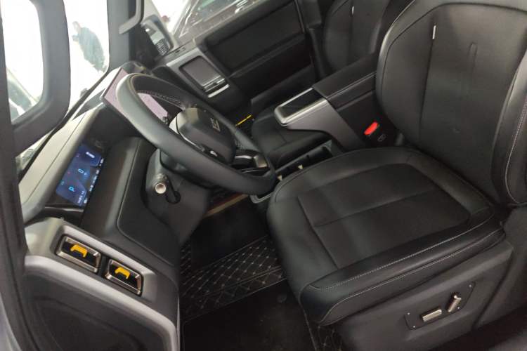 Used iCAR V23 2025 501 Four-Wheel Drive Intelligent Driving Version