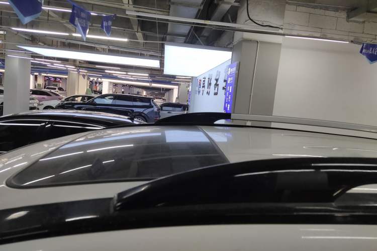 Used Haval H6 2016 Upgraded Model 1.5T Automatic Two-Wheel Drive Elite Version
