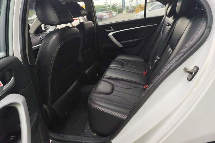 Used Geely Auto Emgrand 2016 Sedan 1.5L Manual Upward Edition
