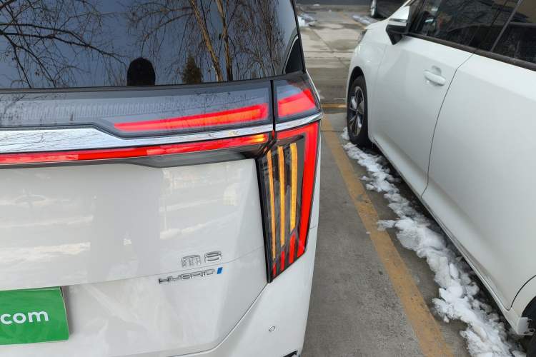 Used GAC Trumpchi M8 2024 Master Series Super Hybrid Edition