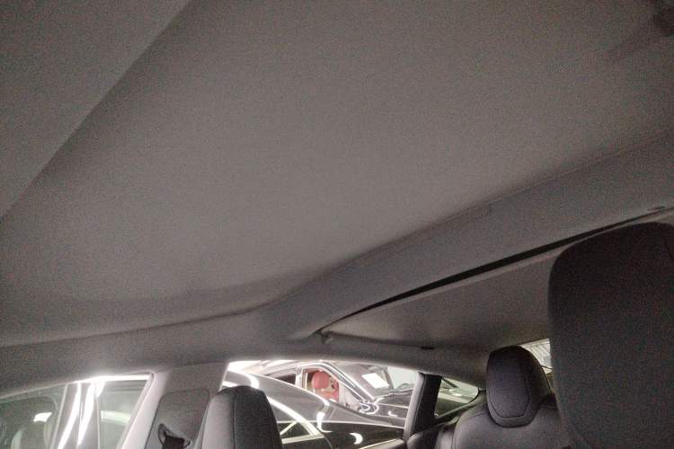 Used Tesla Model 3 2023 Rear-Wheel-Drive Version
