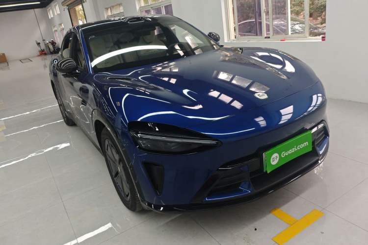 Used  YU7 2025 Ultra-Long Range High-Performance All-Wheel-Drive Max Edition