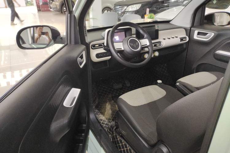 Used Wuling Hongguang MINIEV 2024 3rd Generation 170 km
