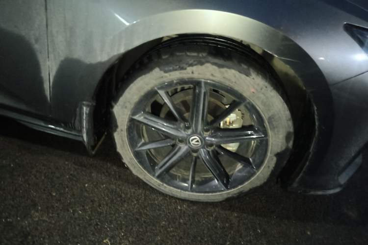 Used Changan UNI-V 2022 1.5T Prestige Version