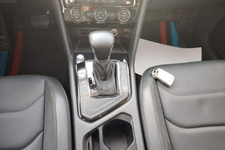 Used Volkswagen Tiguan L 2018 280TSI Automatic Two-Wheel Drive Comfort Edition
