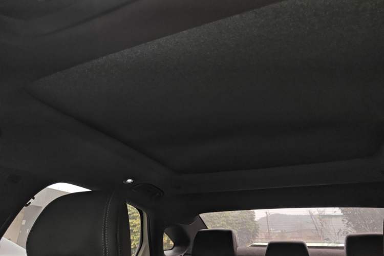 TDK.VehicleDetails.img