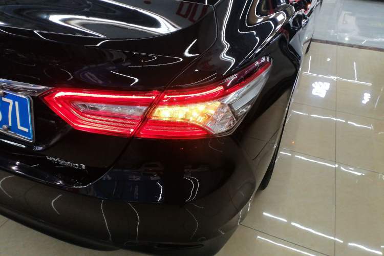 Used Toyota Camry 2019 Revised Version Dual-Engine 2.5 HG Luxury Edition
