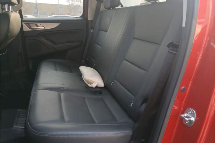 Used Great Wall Poer 2019 2.0T Commercial Version Manual Diesel Two-Wheel Drive Elite Long-Box GW4D20M