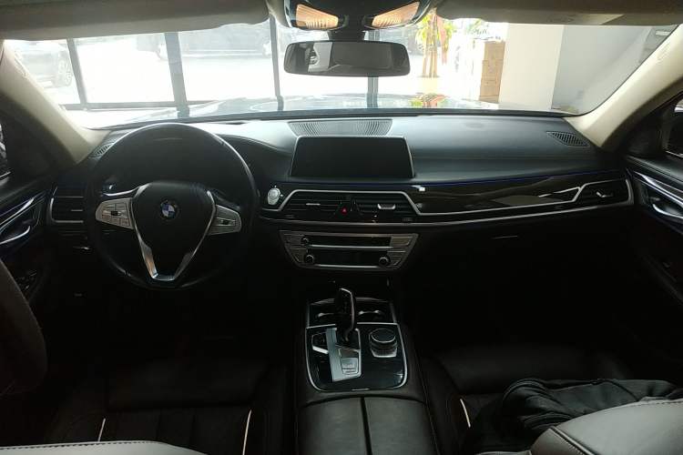 Used BMW 7 Series 2019 Updated 730Li Luxury Package
