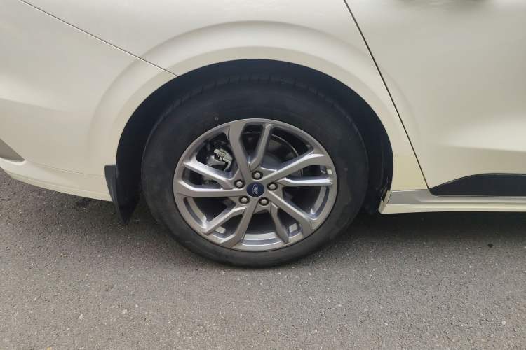 Used Ford Mondeo 2023 EcoBoost 180 Luxury Model
