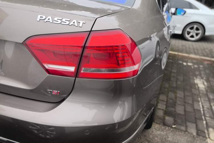 Used Volkswagen Passat 2014 1.8TSI DSG Prestige Edition
