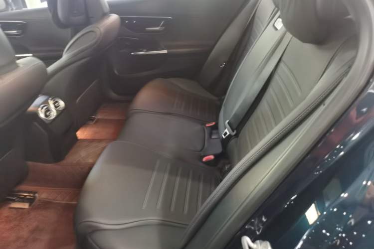 Used Mercedes-Benz C-Class 2023 Second Facelift C 260 L Sport Edition
