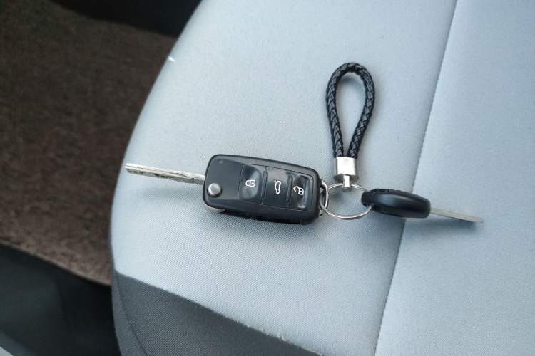 Used Skoda Fabia 2016 1.4L Automatic Car Enjoy Edition
