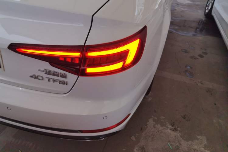 Used Audi A4L 2018 30th Anniversary Edition 40 TFSI Trendy Model