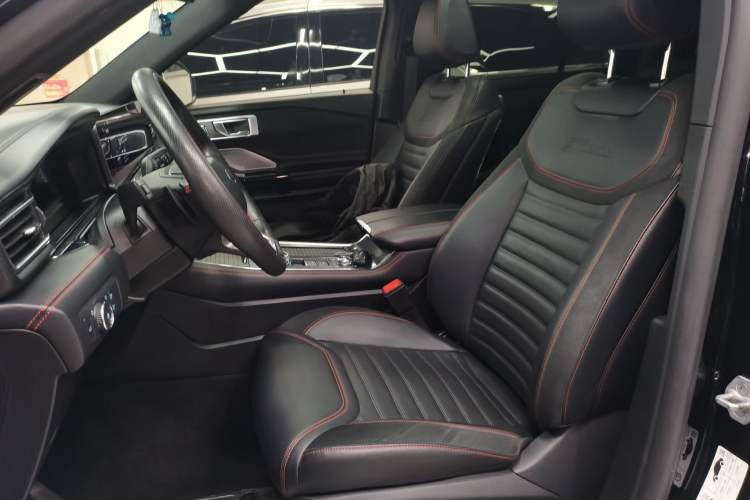 Used Ford Explorer 2023 EcoBoost 285 4x4 ST-LINE 6-Seater
