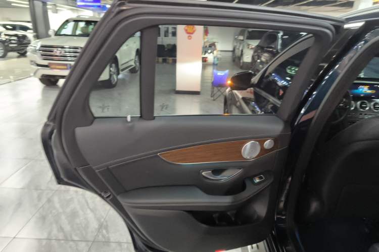 Used Mercedes-Benz GLC 2021 GLC 300 L 4MATIC Dynamic Model
