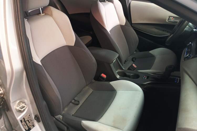 Used Toyota Levin 2019 Dual-Engine 1.8H E-CVT Luxury Edition China VI Standard