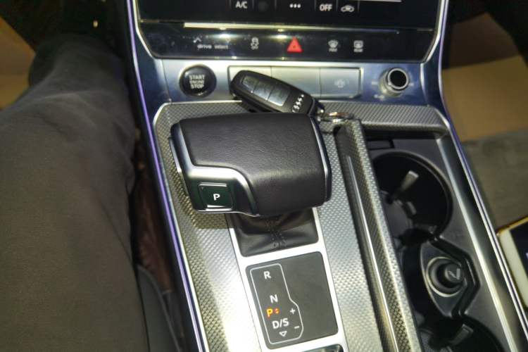 Used Audi A6L 2023 40 TFSI Luxury Dynamic Model
