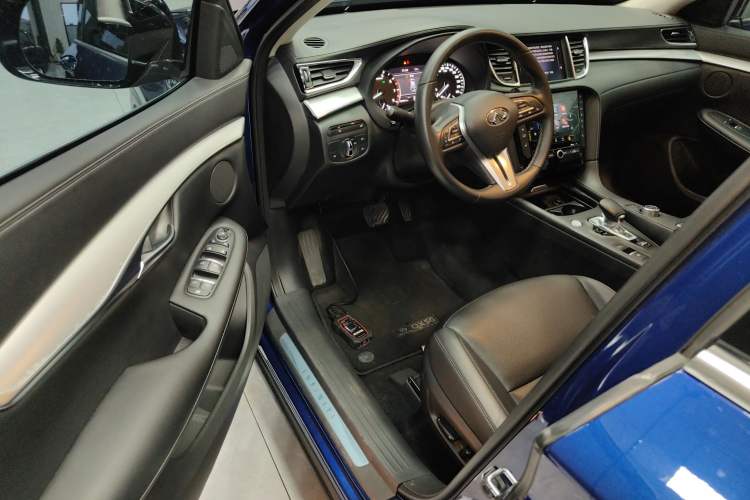 Used Infiniti QX50 2020 2.0T All-Wheel-Drive Elite Version