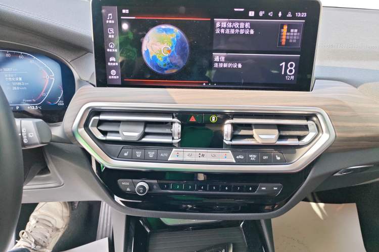 Used BMW X3 2023 Restyled xDrive30i Leading Edition M Night Sky Package
