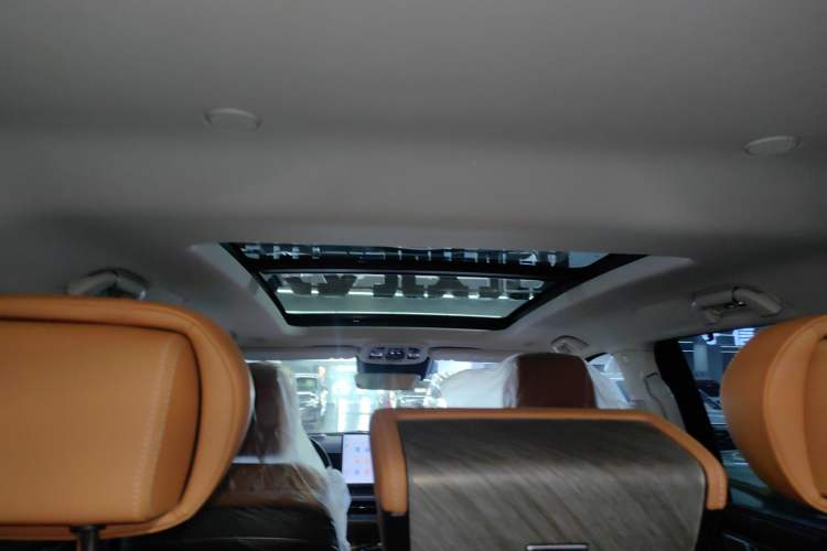 Used Tank 500 New Energy 2024 Hi4-T
