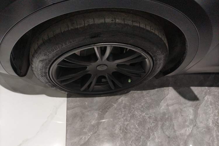 Used Tesla Model Y 2023 Rear-Wheel-Drive Version