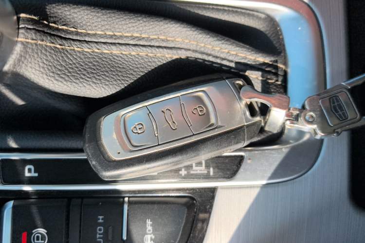 Used Geely Auto Emgrand X7 Sport 2016 1.8TD Automatic Smart Model
