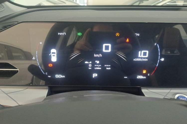 Used Geely Auto Haoyue PRO 2024 1.5T DCT Crosswise Edition