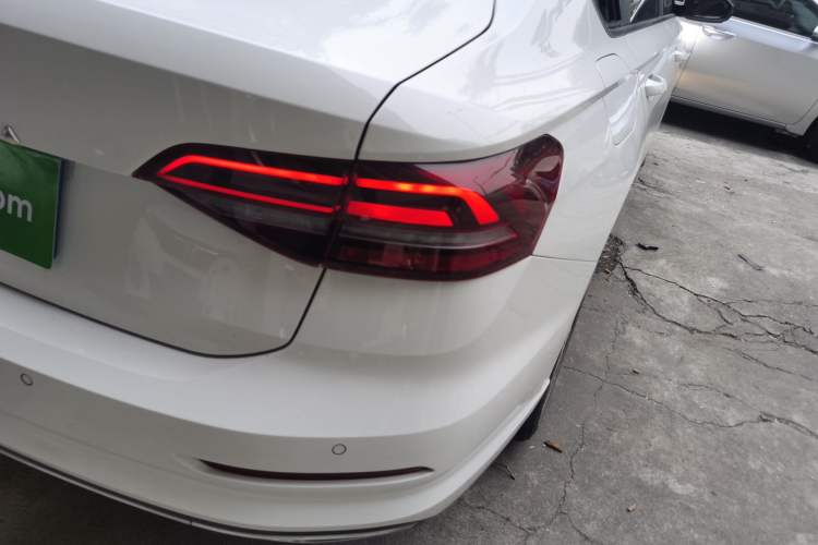 Used Volkswagen Lavida 2021 280TSI DSG Comfort Edition
