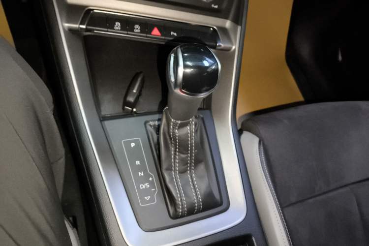 Used Audi Q3 2020 35 TFSI Fashion Dynamic Model
