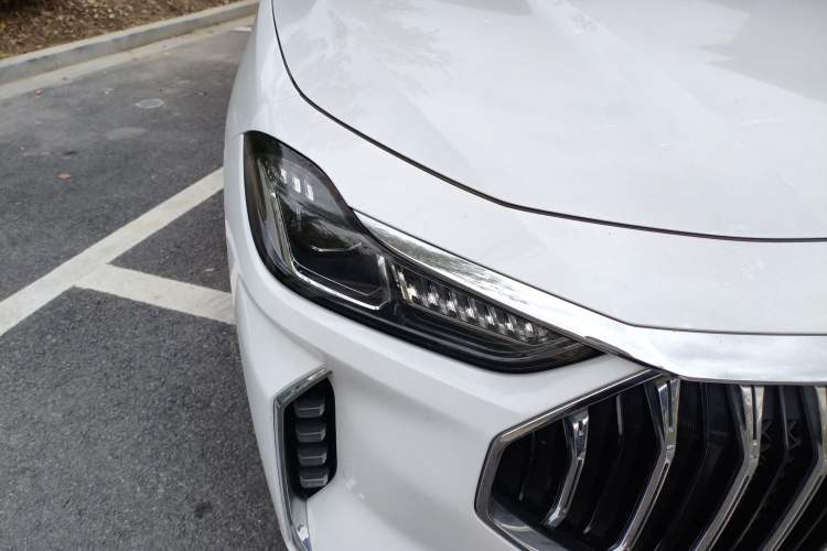 Used Jetour X70 PLUS 2023 1.5T DCT Brave PLUS 5-Seater
