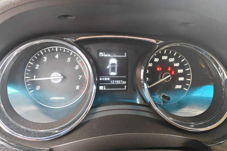 Used Baojun 730 2016 1.5T Manual Luxury Edition 7 Seats